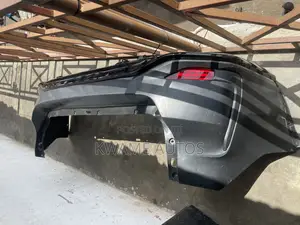 Fortuner 2018 Back Bumper Sperk