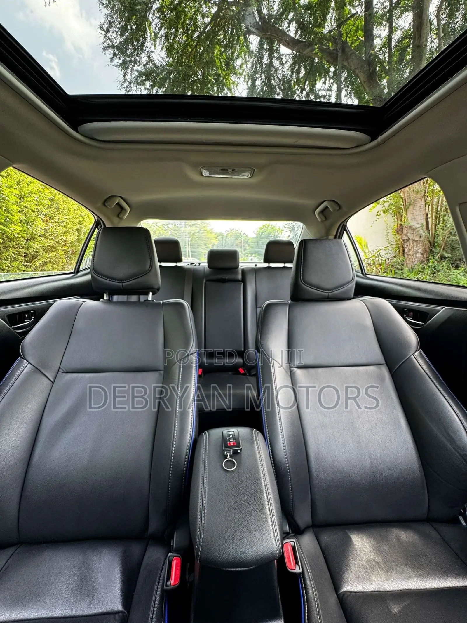 Toyota Corolla XSE 4dr Sedan (1.8L 4cyl CVT) 2017 Black