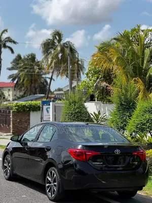 Toyota Corolla XSE 4dr Sedan (1.8L 4cyl CVT) 2017 Black
