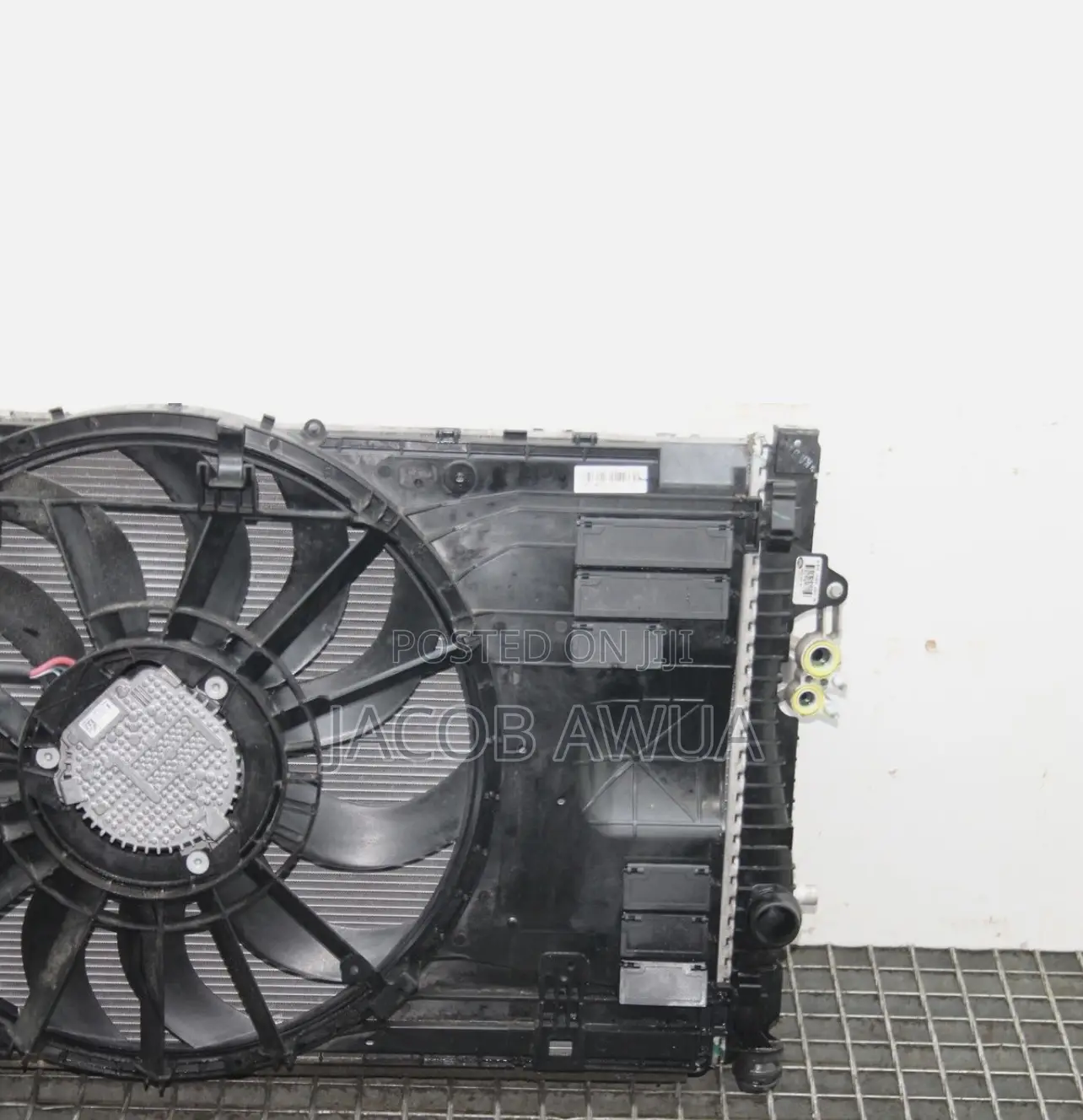 Range Rover Evoque 2019 Radiator Complete