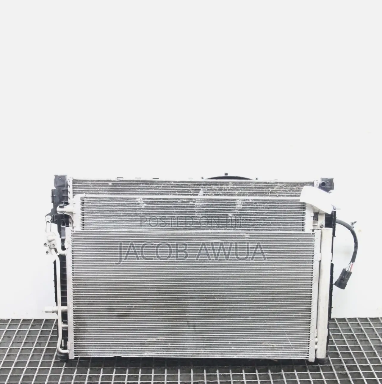Range Rover Evoque 2019 Radiator Complete