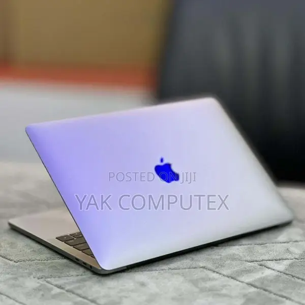 Laptop Apple MacBook Pro 2016 8GB Intel Core i5 SSD 256GB