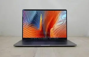 Laptop Apple MacBook Pro 2017 16GB Intel Core i7 SSD 256GB