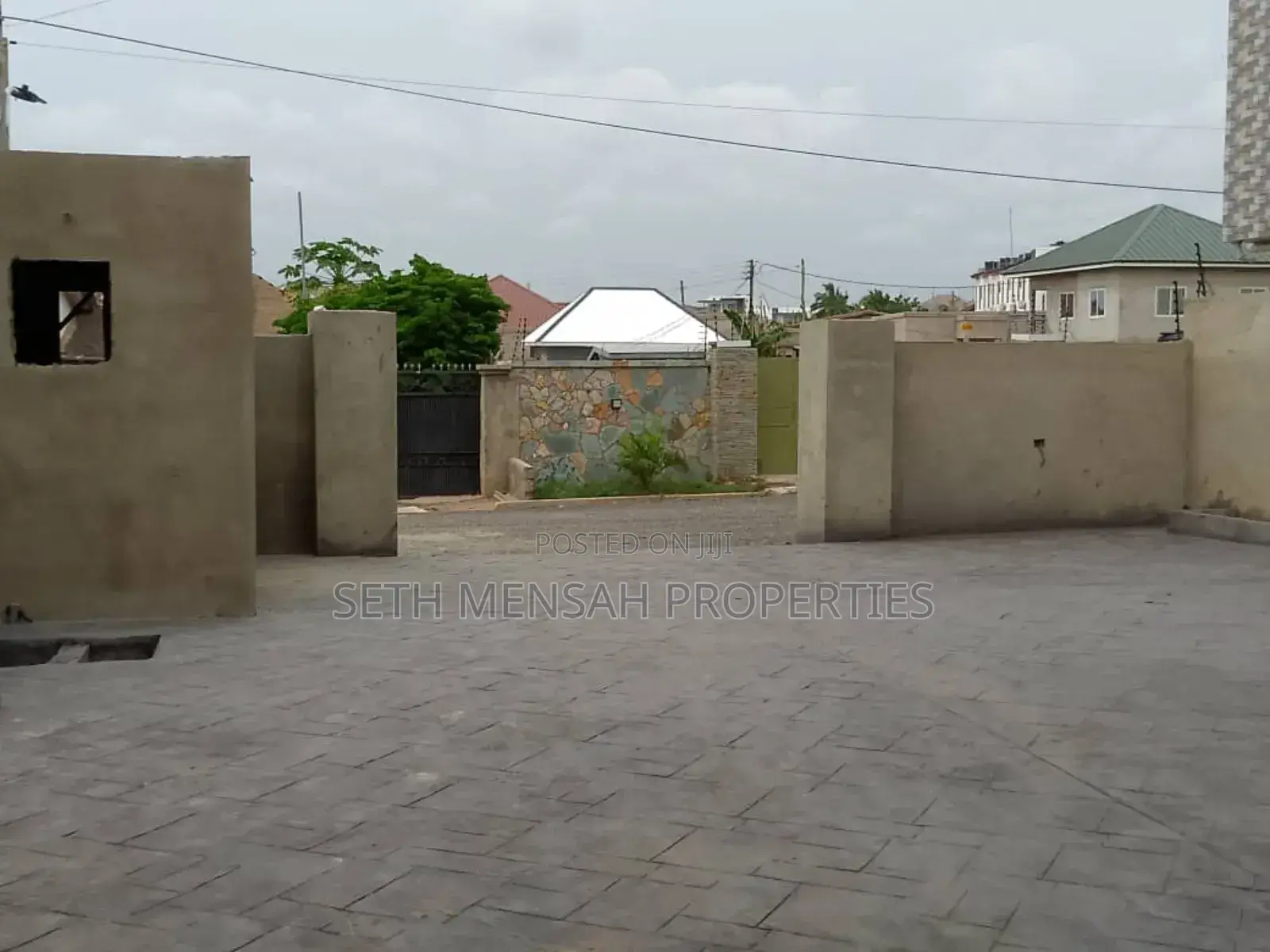 5bdrm House in Nmai-Dzorn for sale
