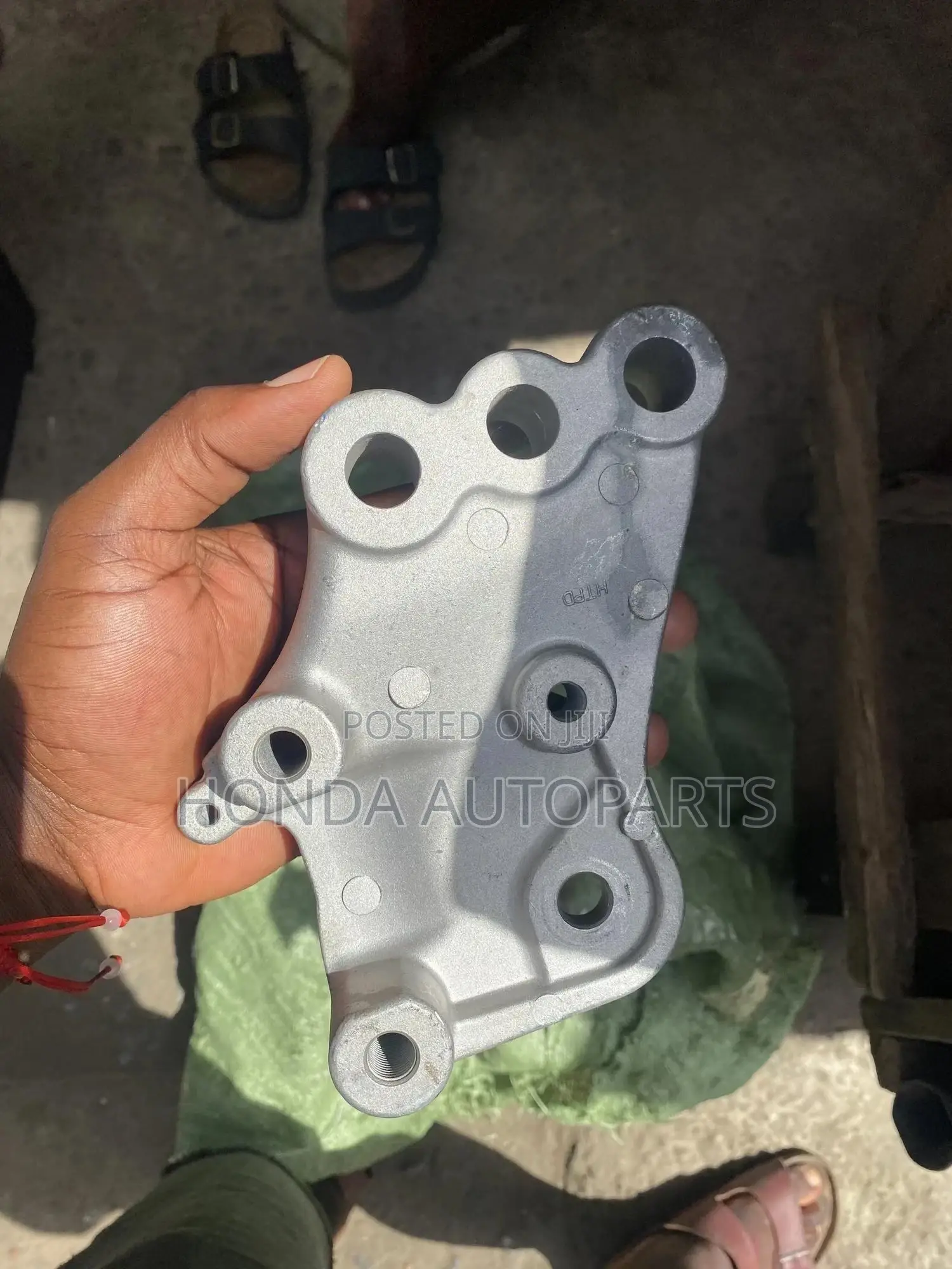 Honda CRV 2017-2018 Engine Mount Top Aluminium