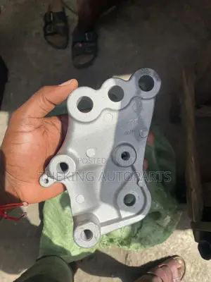 Honda CRV 2017-2018 Engine Mount Top Aluminium