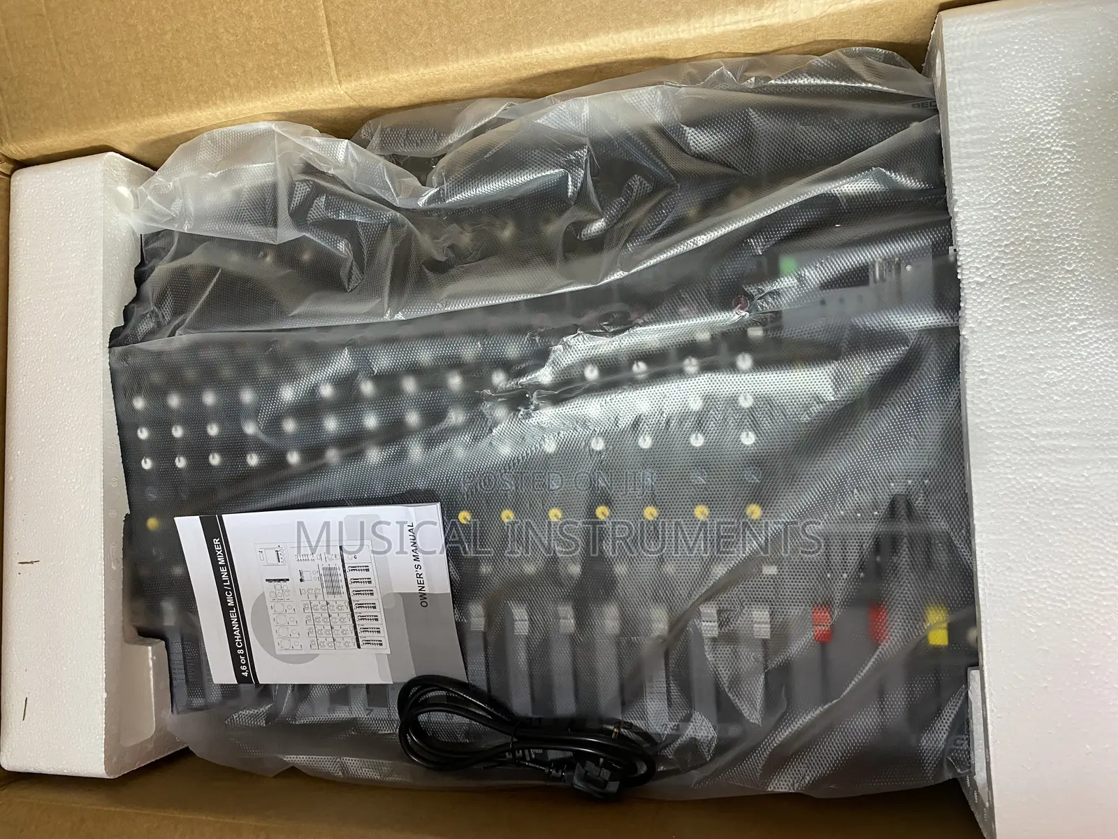 16 Channel Powered Mixer