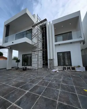 4bdrm House in Achimota, School Area for sale