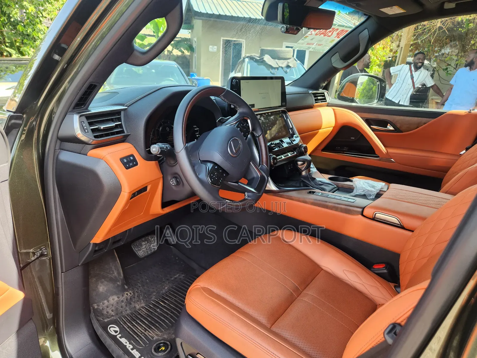 Lexus LX 2024 Green
