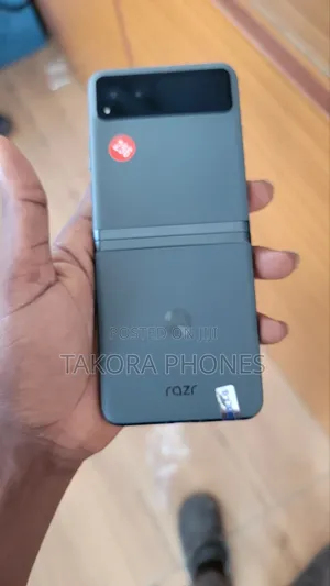 Motorola Razr 40 256 GB Blue