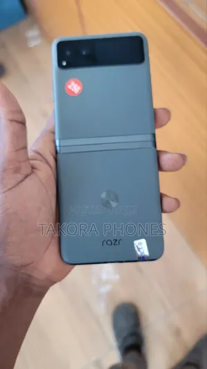 Motorola Razr 40 256 GB Blue