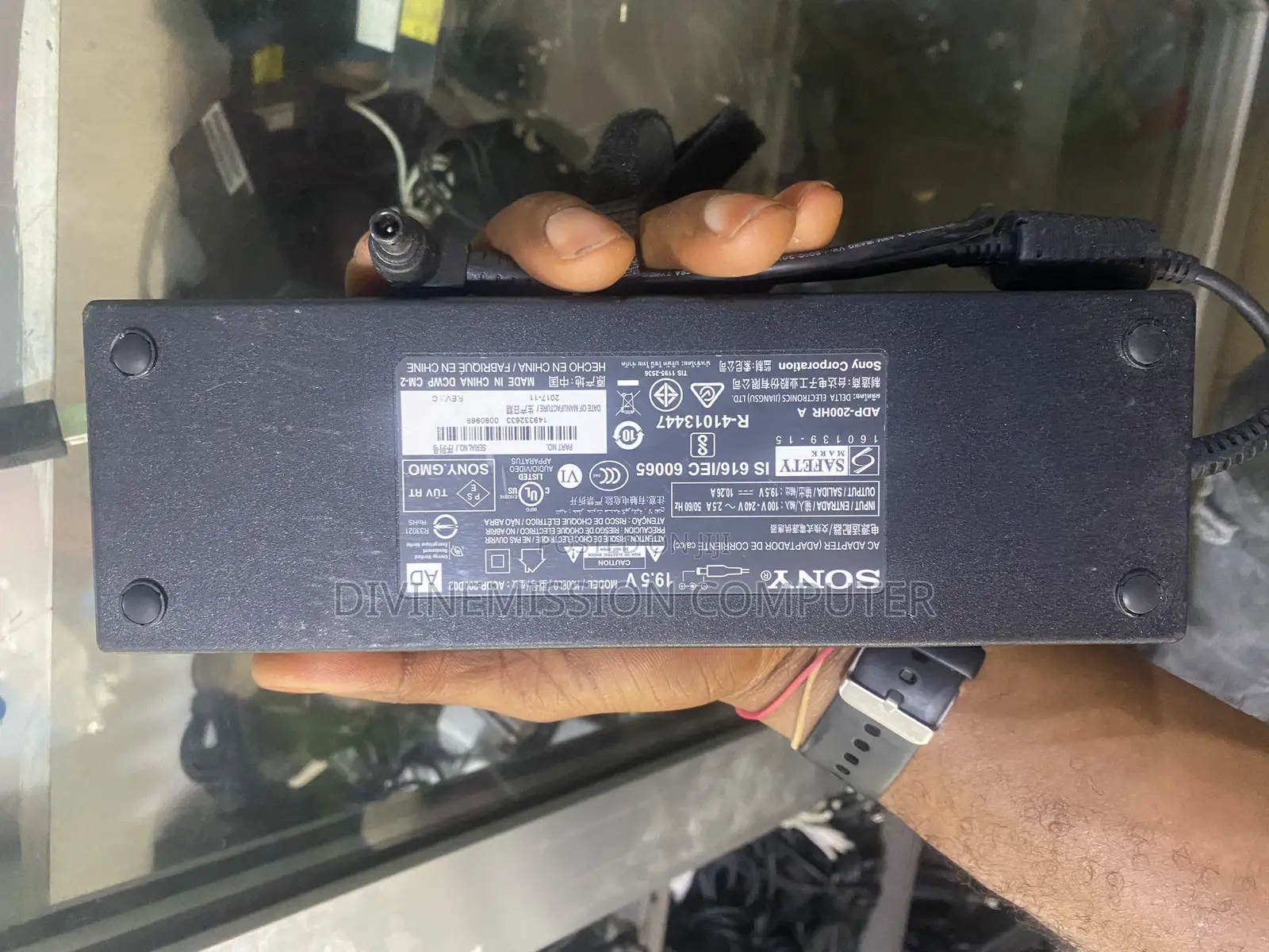 Sony Tv Adapter/Charger 19.5v10.26a
