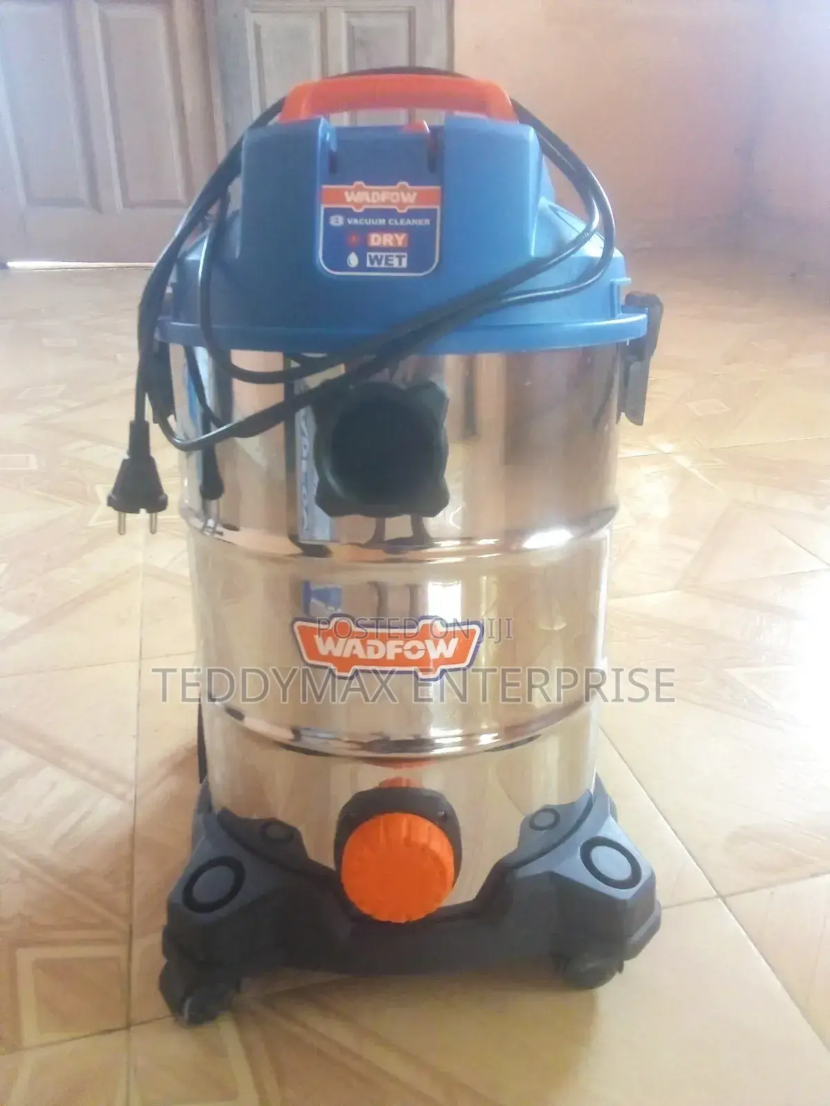 Rent a Vacuum Cleaner for Sofa,Carpet and Floor Cleaning