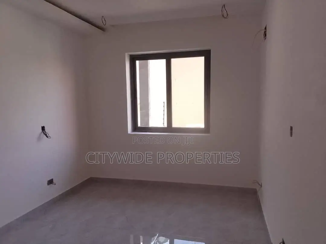 2bdrm Apartment in Stella Place, Ghana Link Area for sale