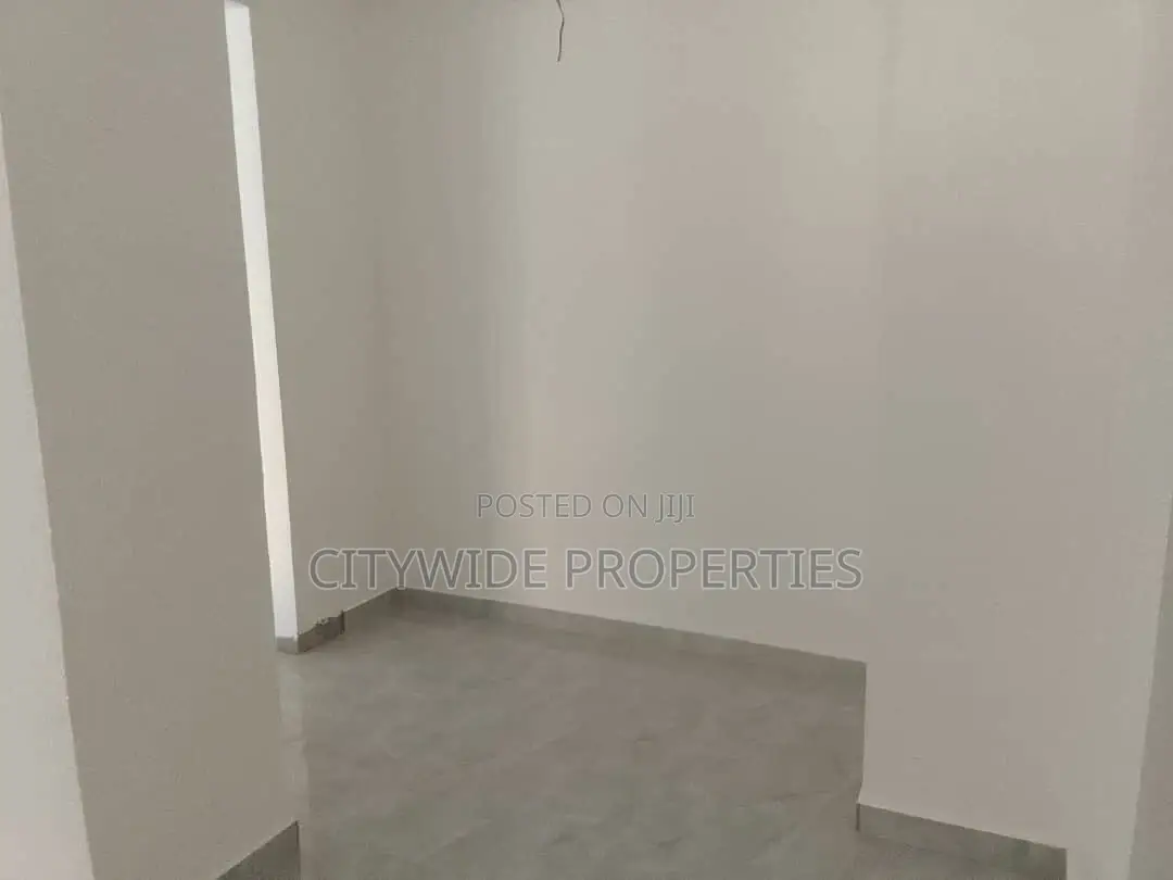 2bdrm Apartment in Stella Place, Ghana Link Area for sale