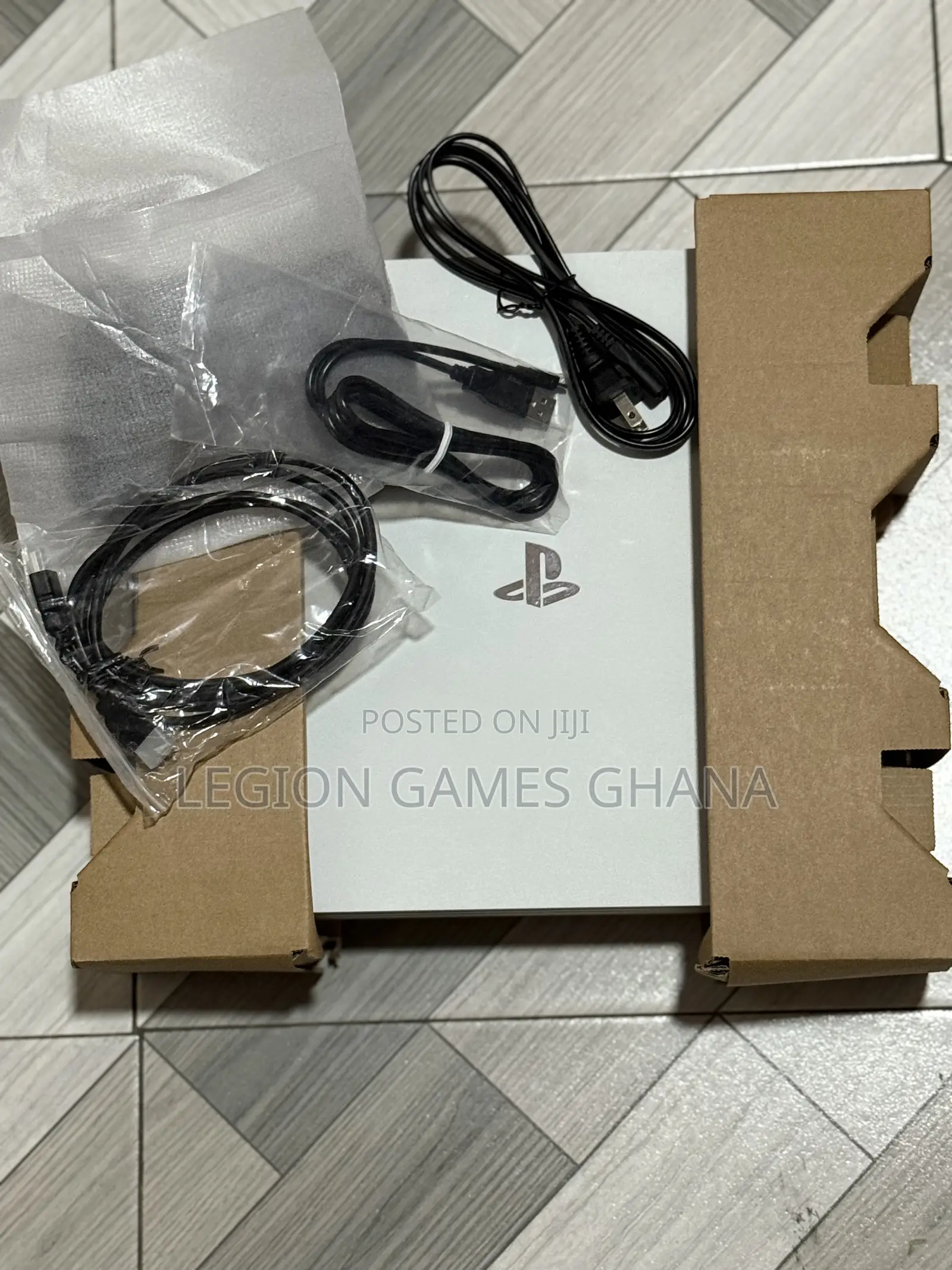 New Ps4 Pro White