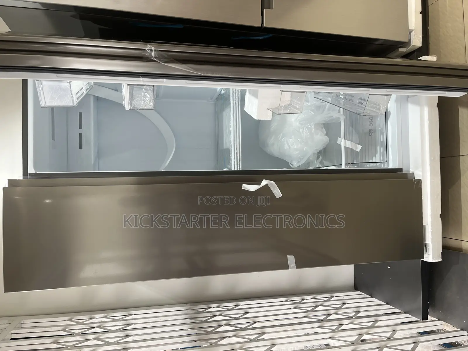 Brand New! TCL-Side-by-Side-Refrigerator-608ltrs-P650sbn