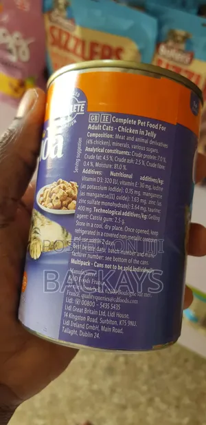 Delicious Coshida Canned Complete Cat Food