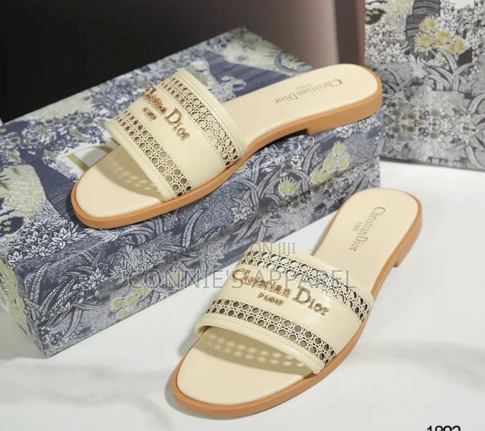 Christian Dior Slippers for Ladies Packaged in Boxes