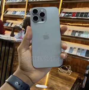Apple iPhone 16 Pro Max 256 GB Silver