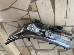 Toyota Corolla Japan 2014-2017 Headlight Used