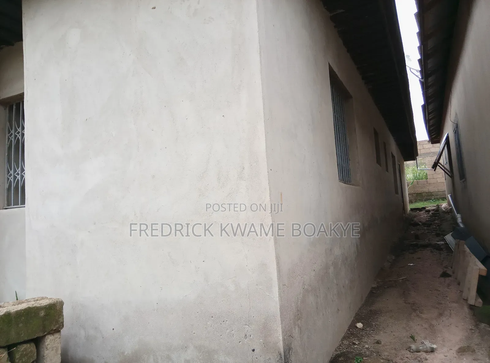 4bdrm House in Brother K Estate, Kumasi Metropolitan for sale