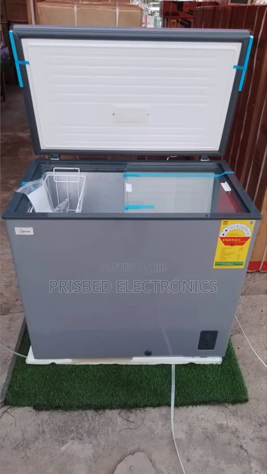 ^Goldstar Durable Chest Freezer 226 Litres