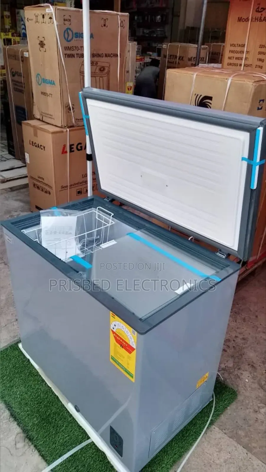 ^Goldstar Durable Chest Freezer 226 Litres