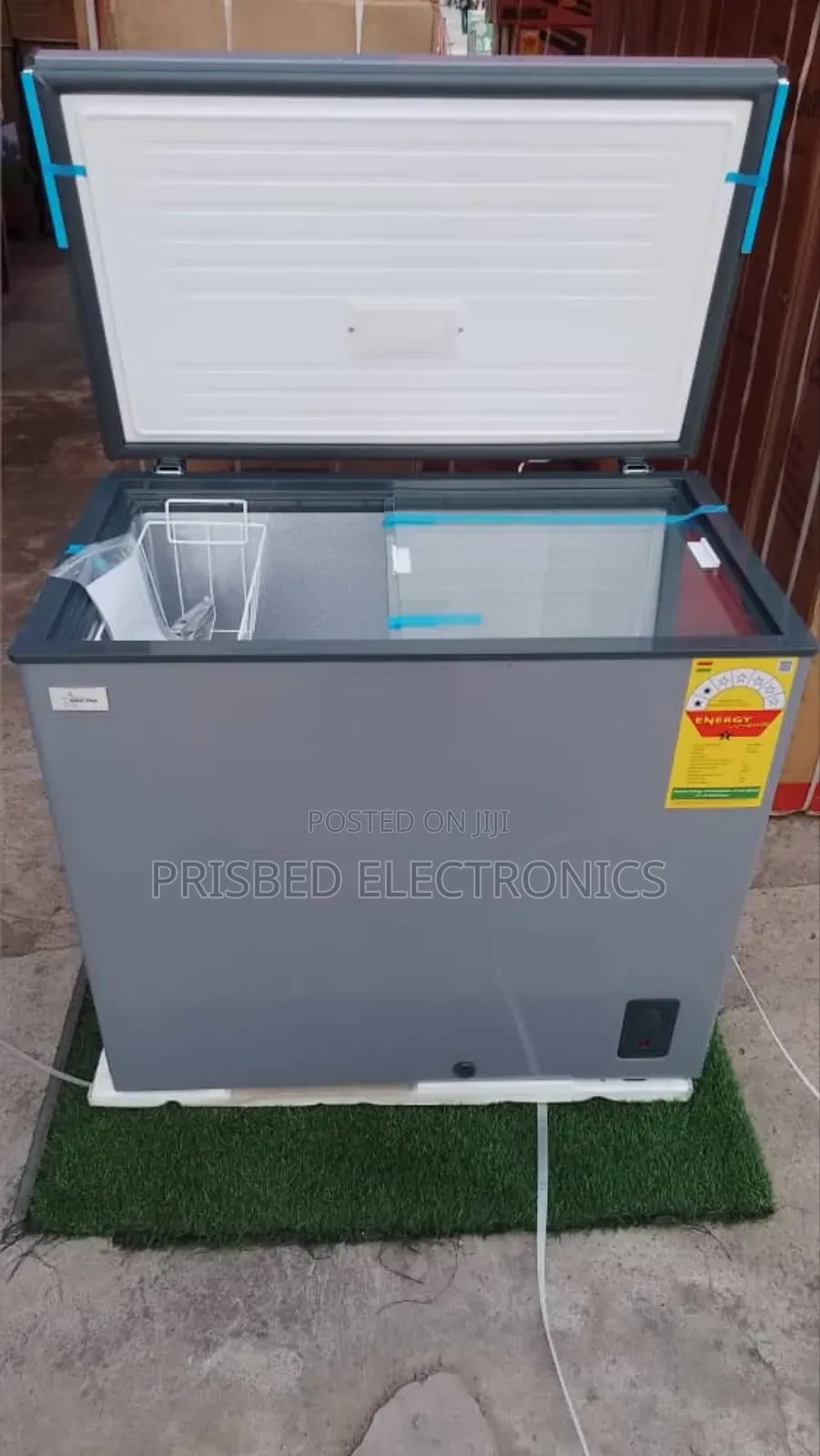 ^Goldstar Durable Chest Freezer 226 Litres