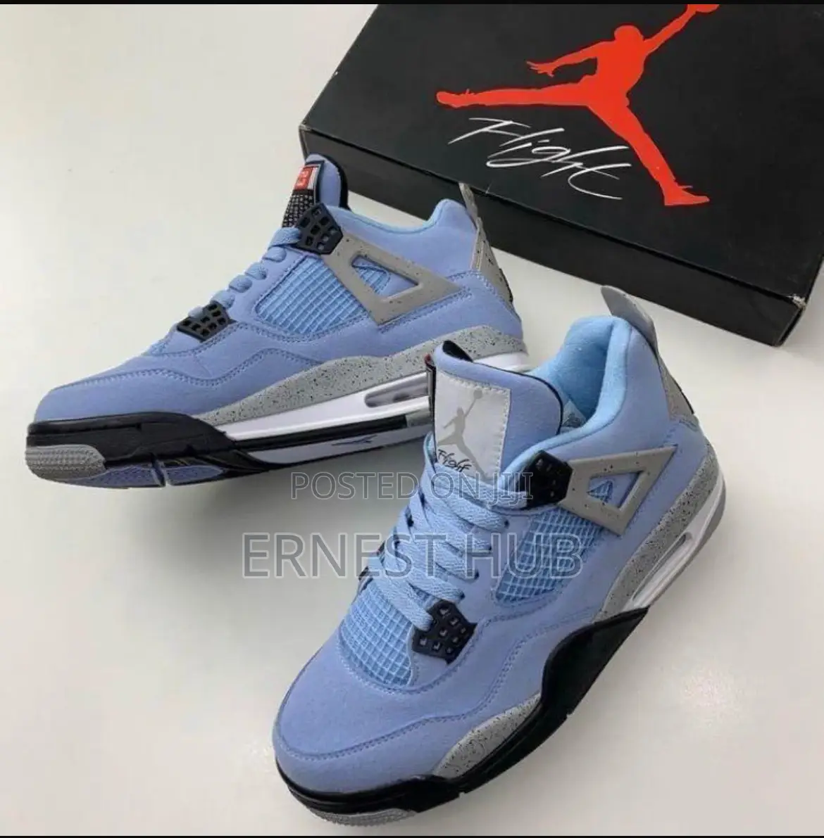Air Jordan 4