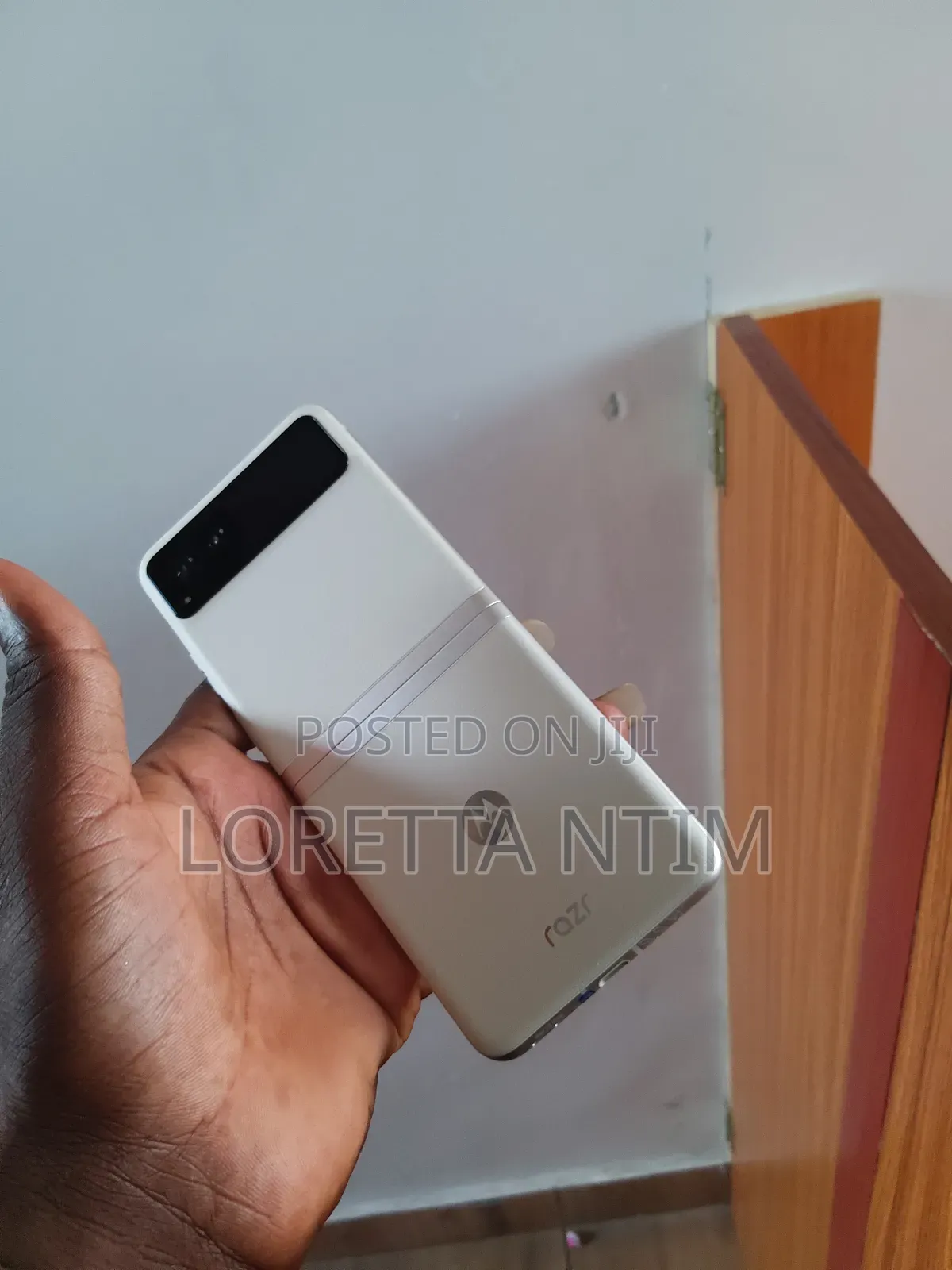 Motorola Razr 40 128 GB White