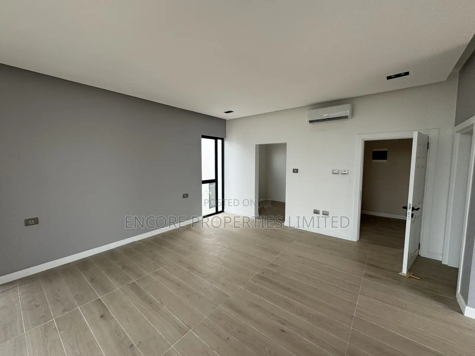 5bdrm House in Encore Properties, Dzorwulu for sale