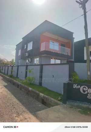 3bdrm Duplex in ,,, K. Bee, Oyarifa for sale