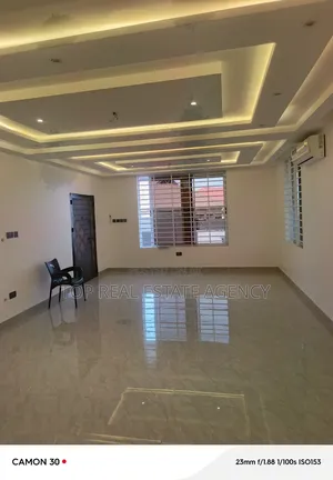 3bdrm Duplex in ,,, K. Bee, Oyarifa for sale
