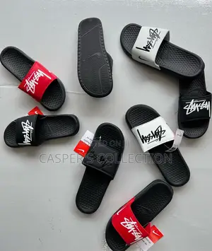 Photo - Nike Stussy Slides