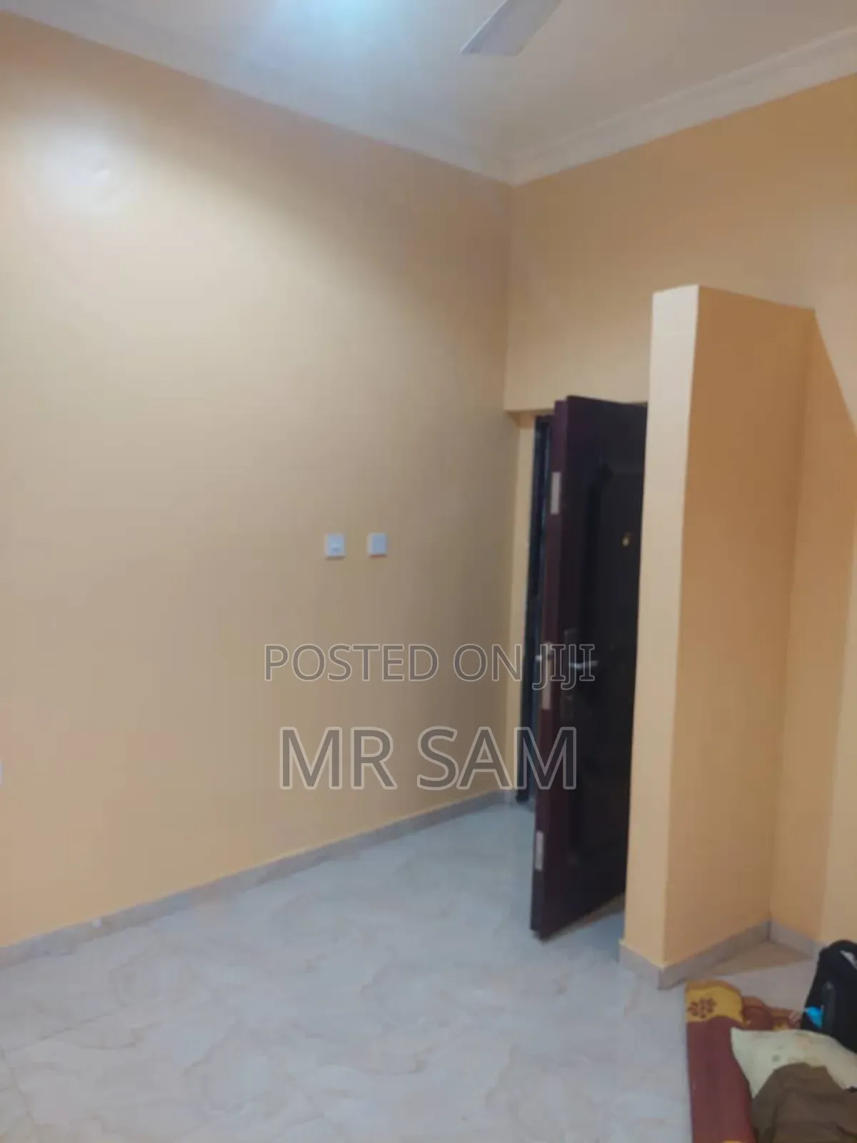 2bdrm Apartment in Scc, West Hills Mall Area for rent
