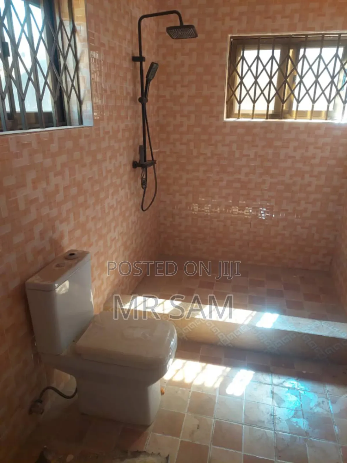 2bdrm Apartment in Scc, West Hills Mall Area for rent
