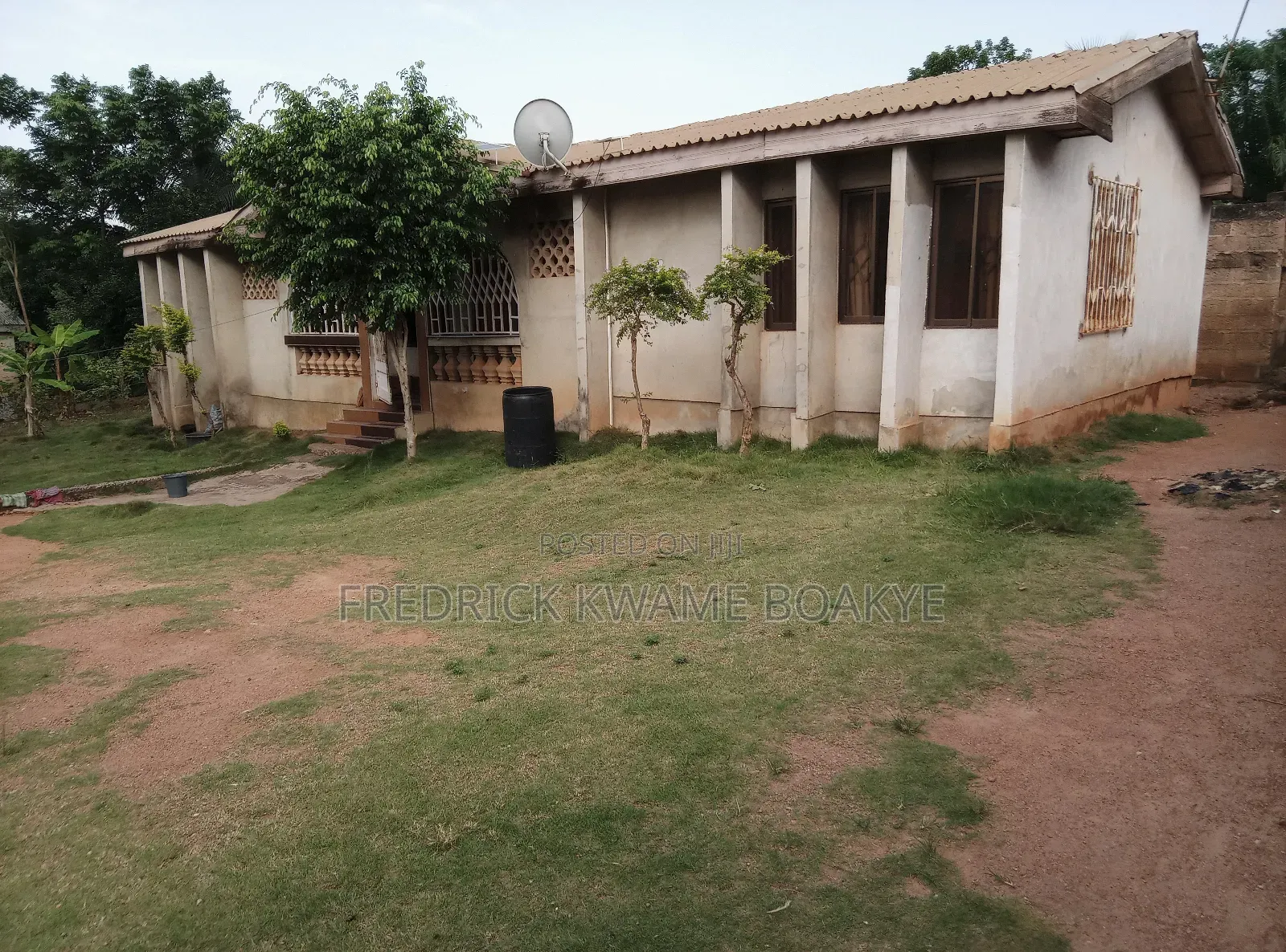 3bdrm House in Brother K Estate, Kumasi Metropolitan for sale