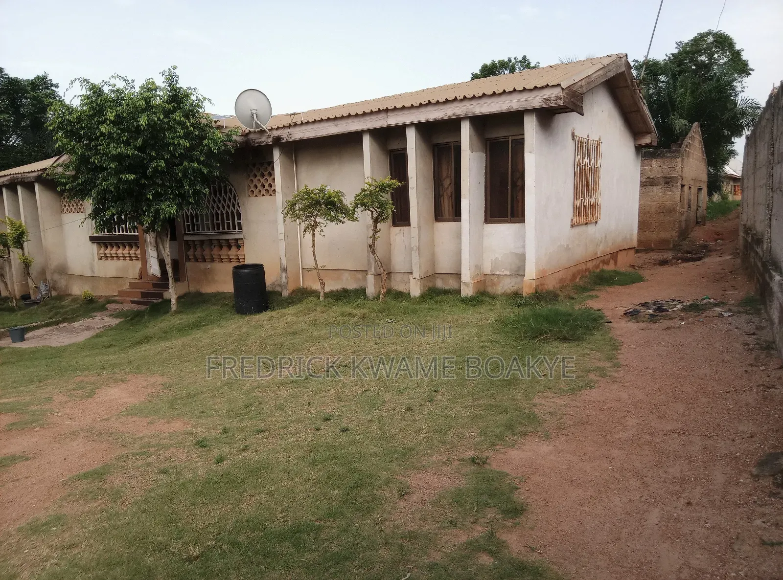 3bdrm House in Brother K Estate, Kumasi Metropolitan for sale