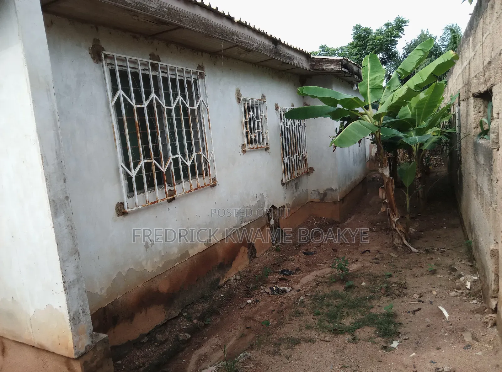 3bdrm House in Brother K Estate, Kumasi Metropolitan for sale