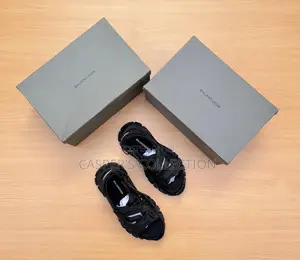 Balenciaga Track Sandals (Black)