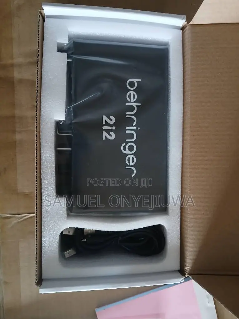Brand New Studio Sound Card 2i2 Scarlet