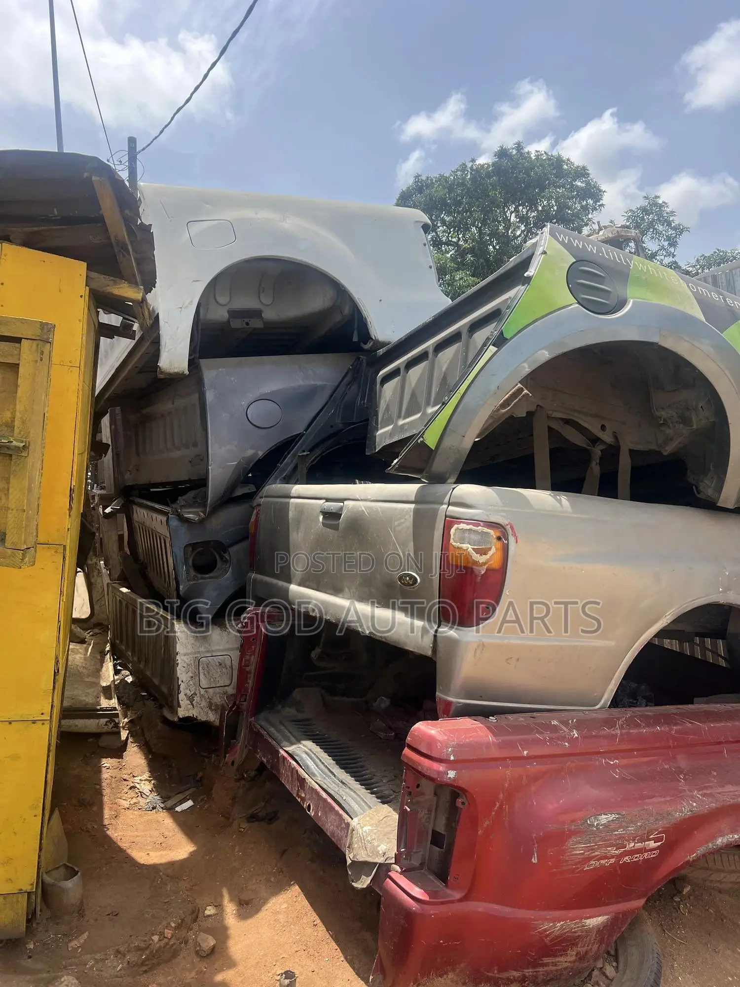 All Types of Busket Available