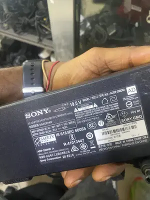 Sony Tv Adapter/Charger 19.5v10.26a