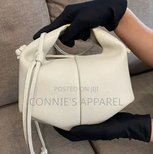 Photo - Beautiful Bags for Ladies