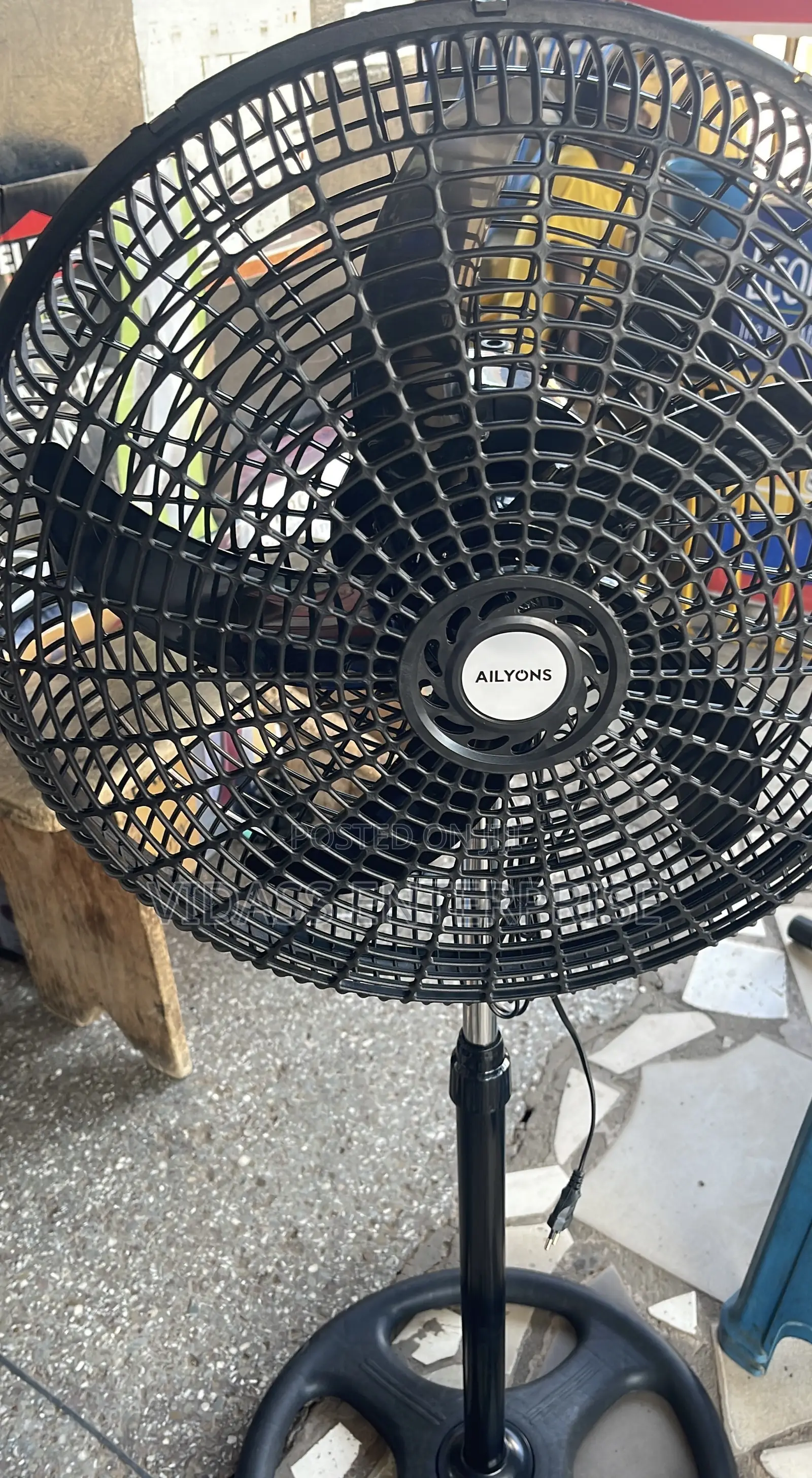 Ailyons 18” Stand Fan