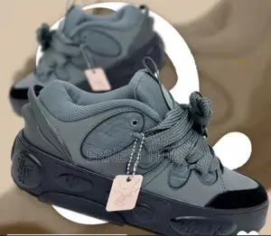Solid Puma Lamamelo