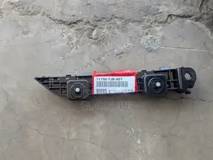 Acura RDX Bumper Locker