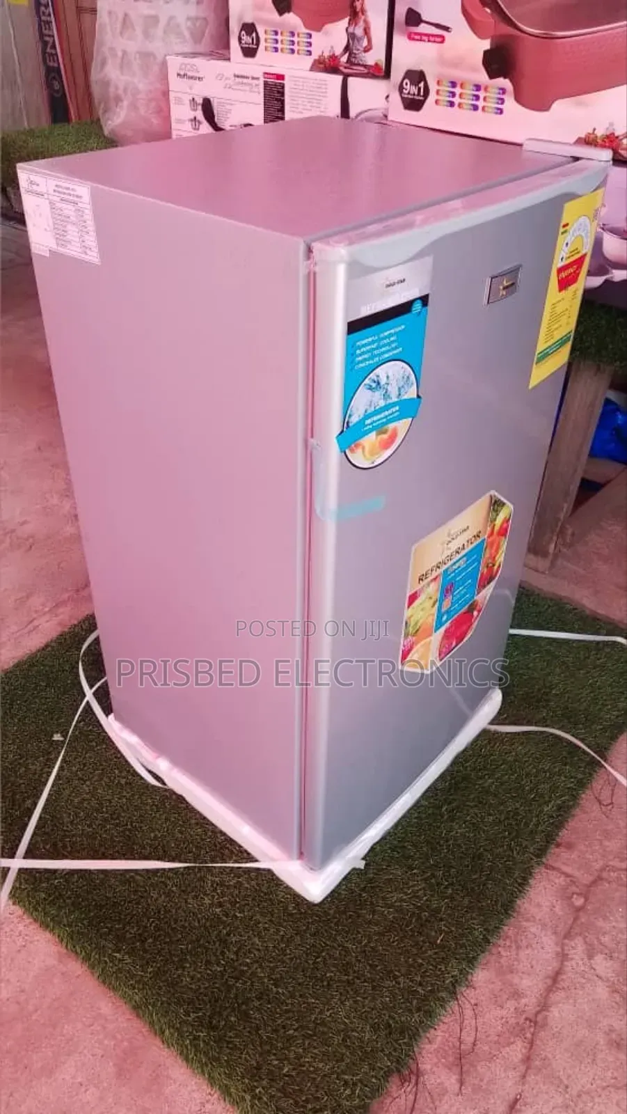 Goldstar Durable Table Top Fridge 92 Litres