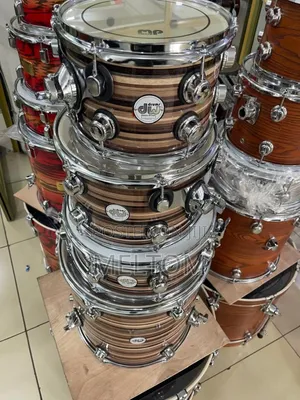 Dw High Grade 5-piece Complete Drumset